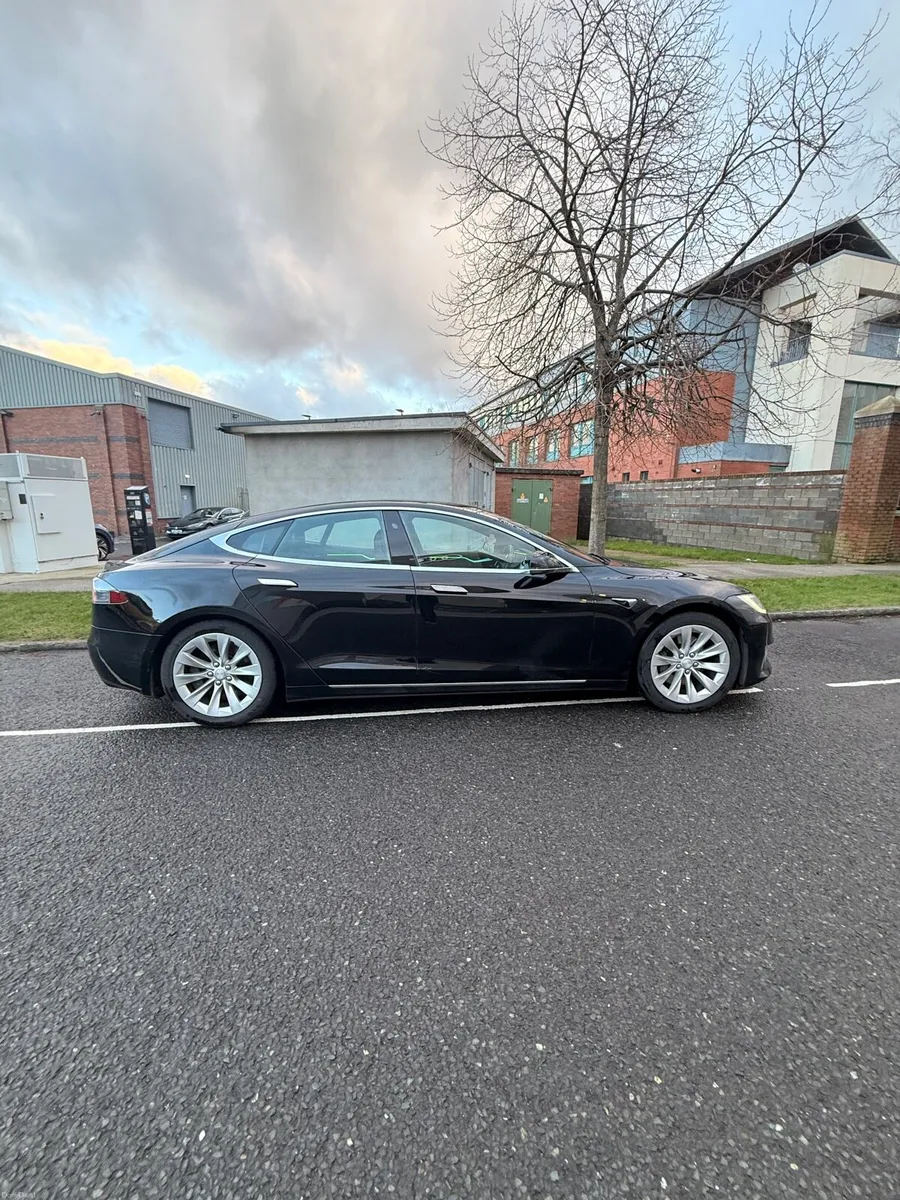 🔥 Tesla Model S 75D Enhanced Autopilot - Image 4