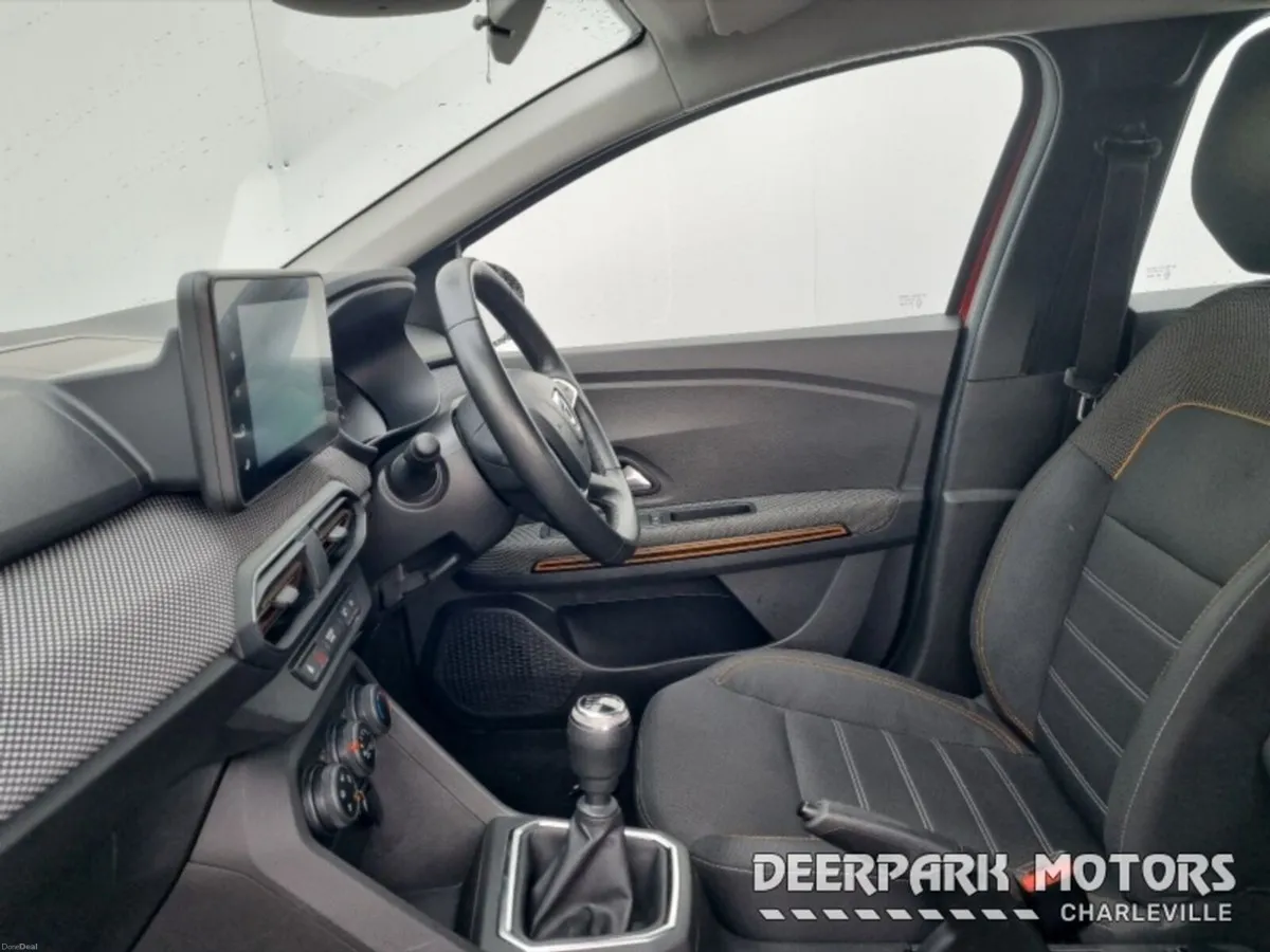 Dacia Sandero Stepway TCe 90 STEPWAY Comfort - Image 4