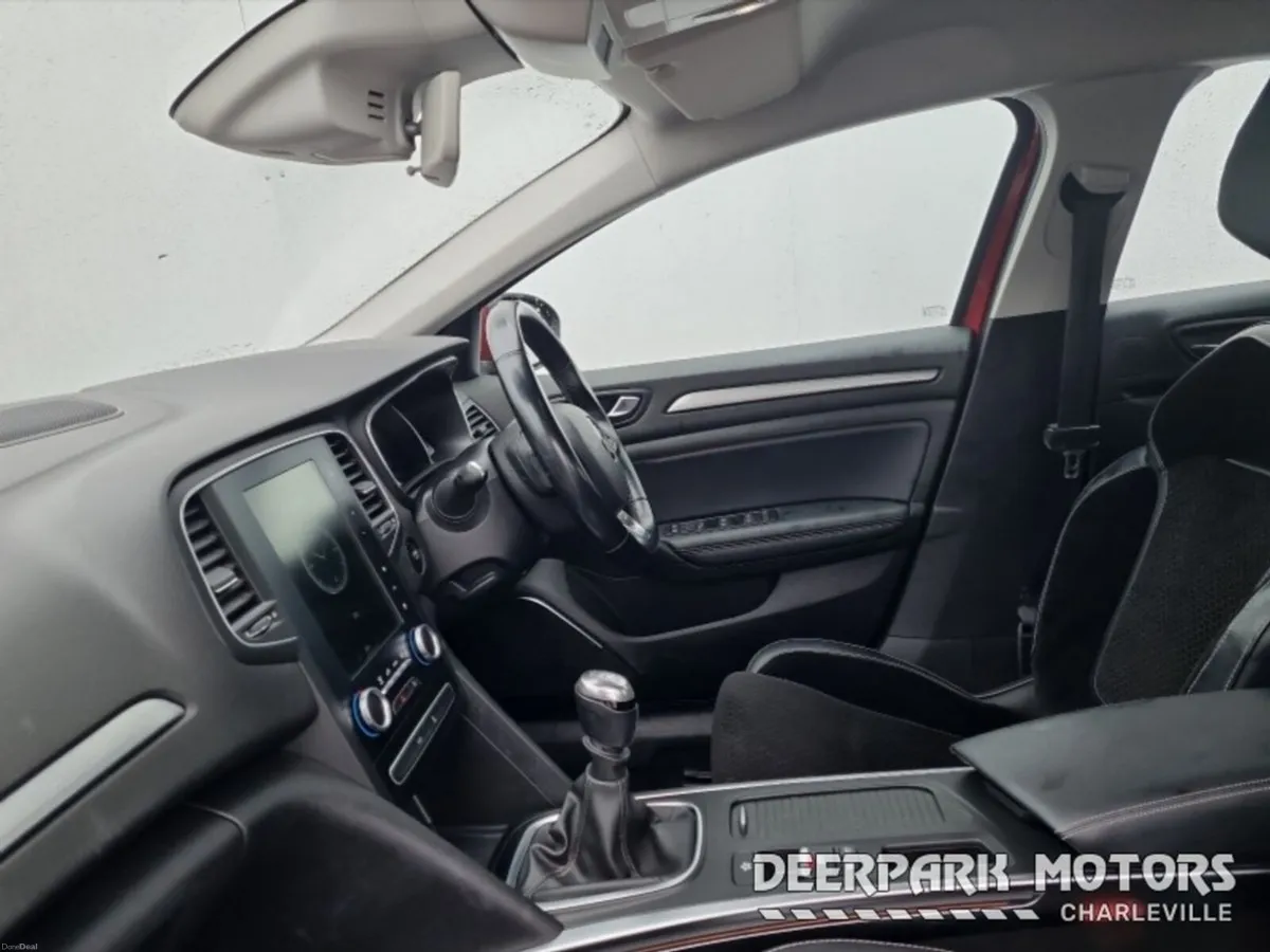 Renault Megane 1.5 dCi 110 DYNAMIQUE NAV - Image 4