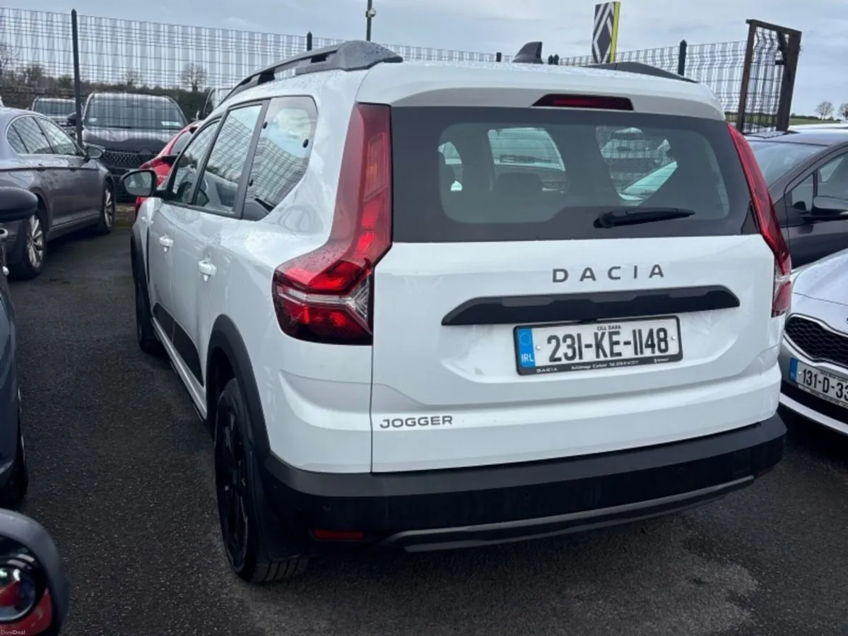 Dacia Jogger TCe 110 Extreme SE - Image 3