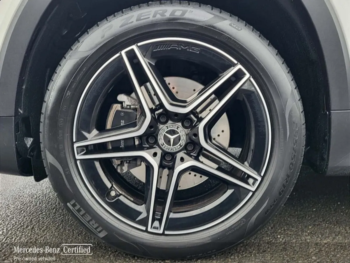 Mercedes-Benz GLB GLB200d AMG Line Auto *(7 Seater - Image 5
