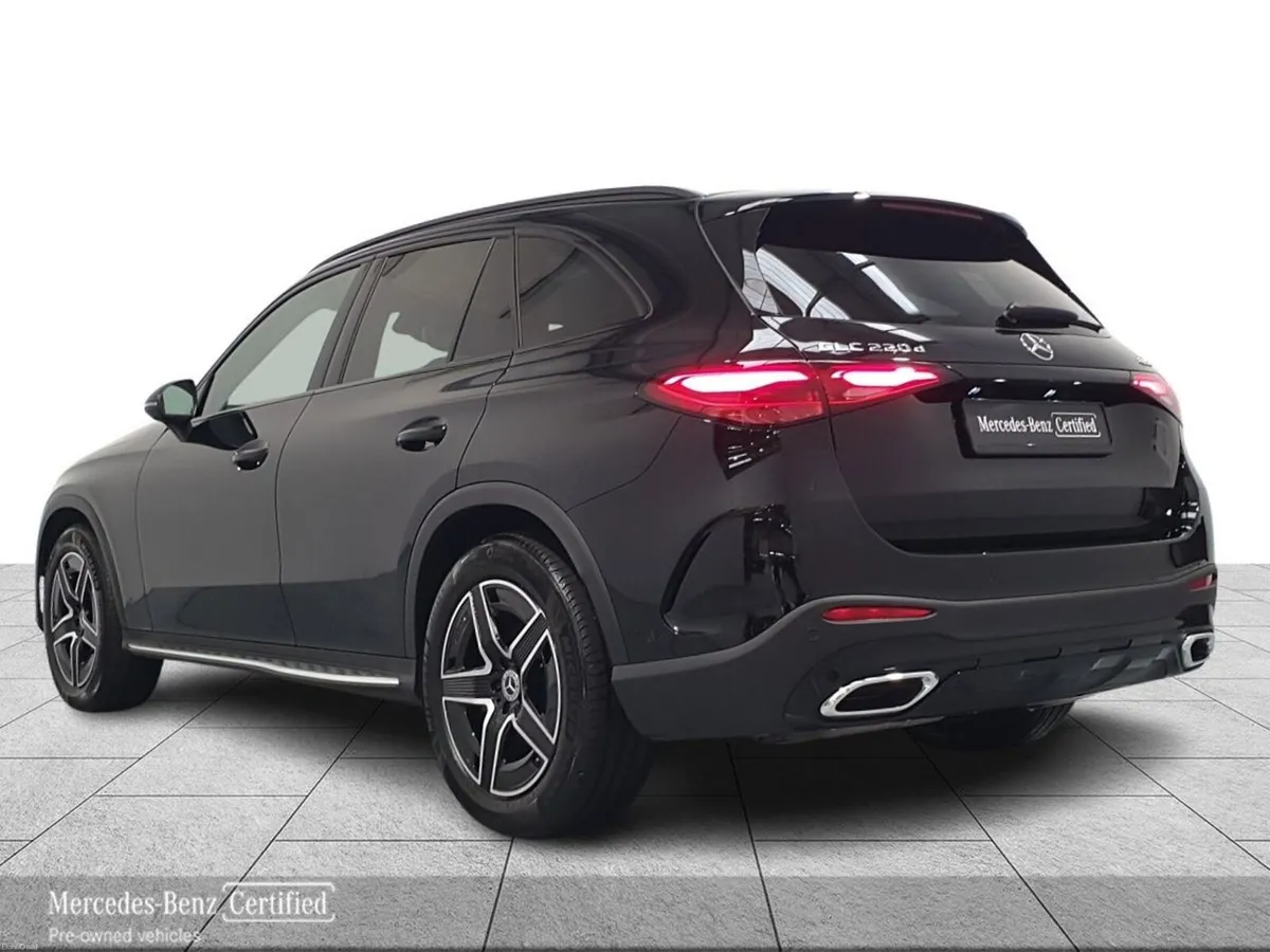 Mercedes-Benz GLC 220D 4MATIC AMG Line - Image 3