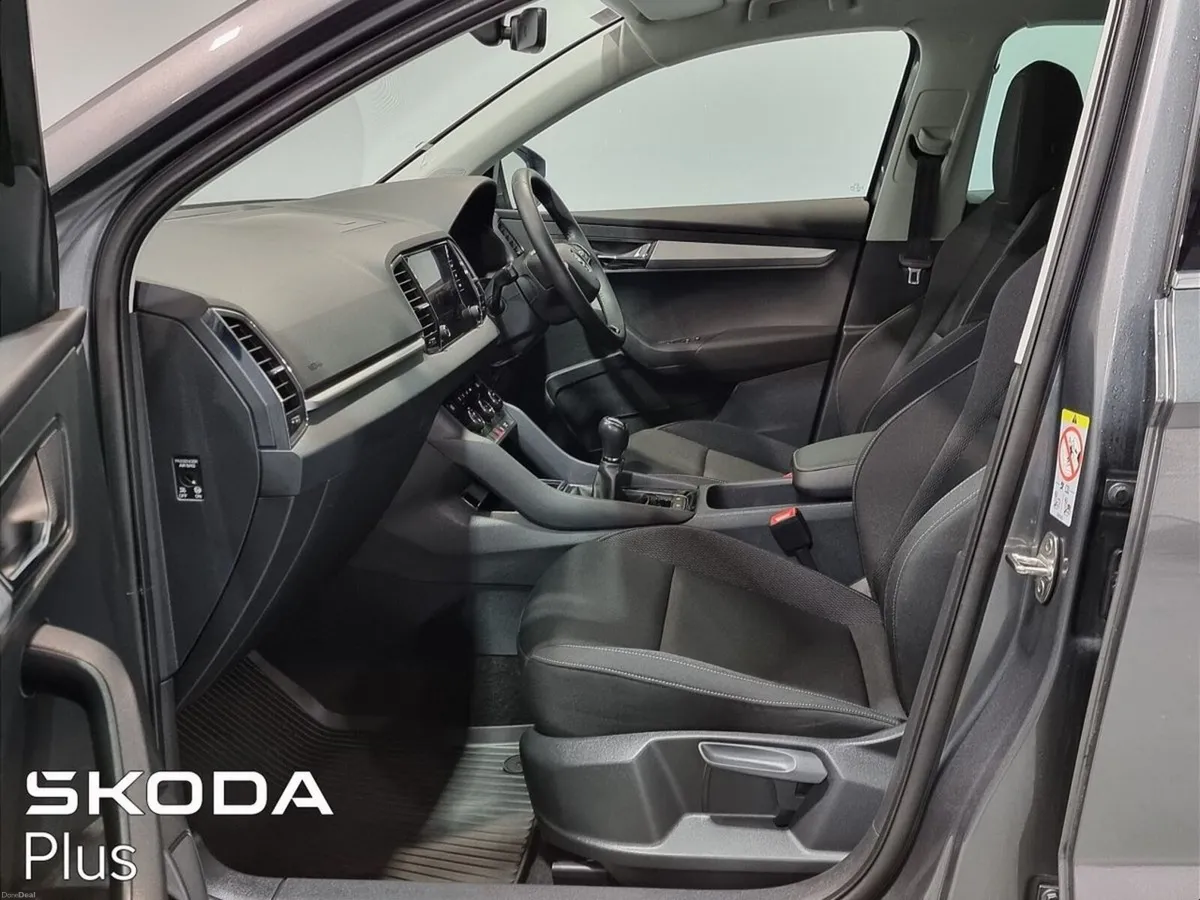 Skoda Karoq ** AMBITION ** 2.0TDI 150HP ** TRINITY - Image 4