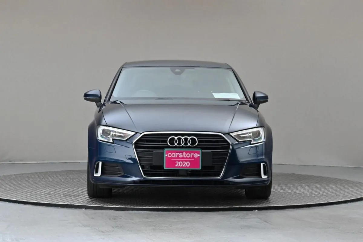 Audi A3 1.4 TFSI S-TRONIC 5DR **EL.SPORTS SEATS** - Image 2