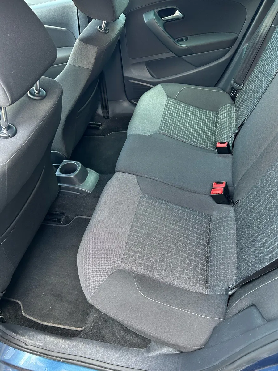 Volkswagen Polo - Image 4