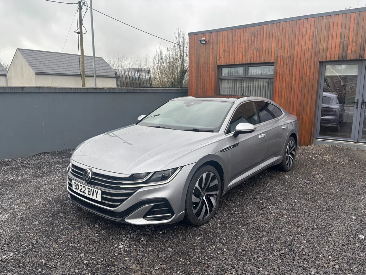 R-Line Arteon 2022 Panoramic Sunroof - Image 2