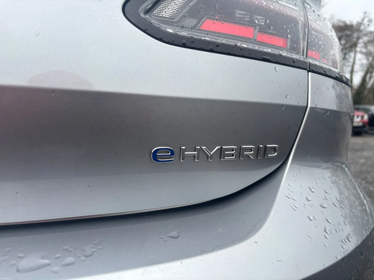 R-Line Arteon 2022 Panoramic Sunroof - Image 3