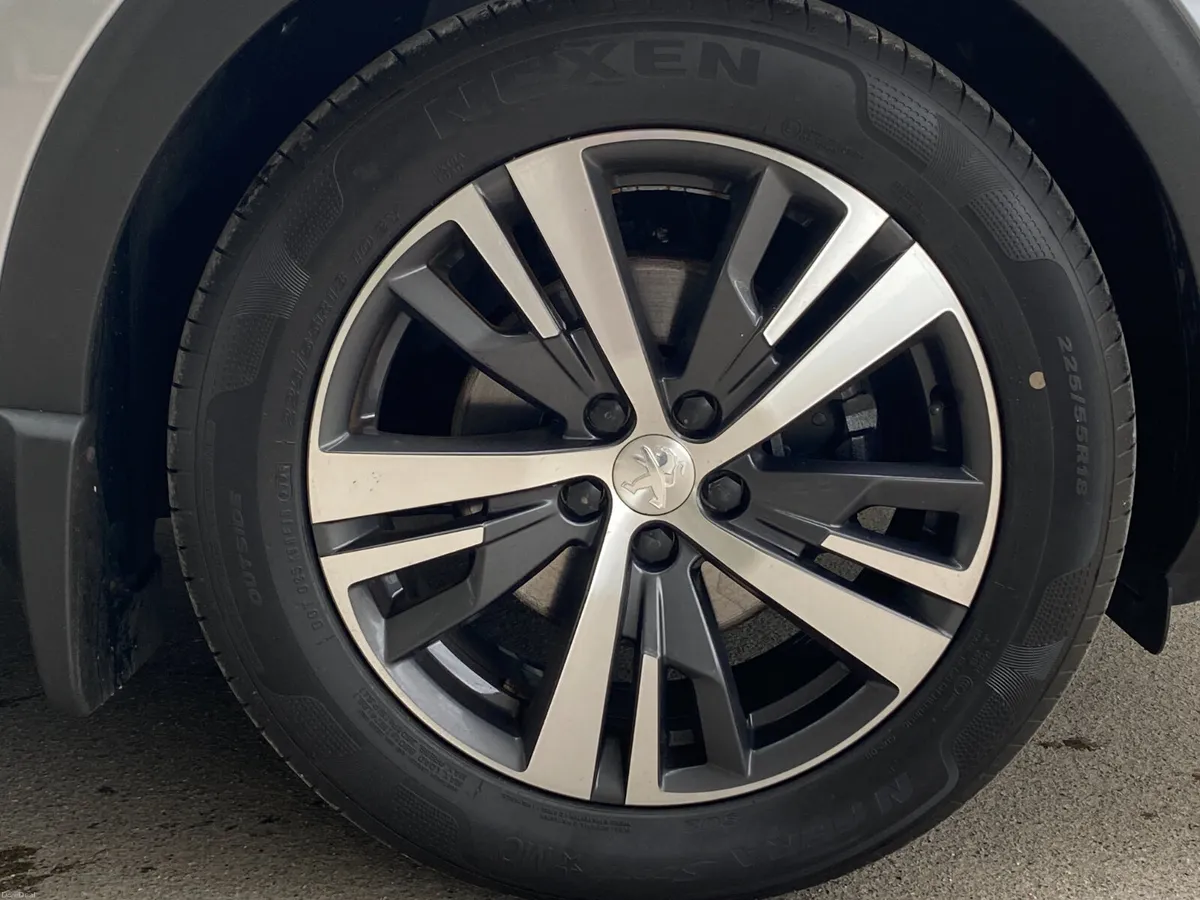 Peugeot 3008 1.5 BlueHDi 130bhp Auto Allure - Image 4