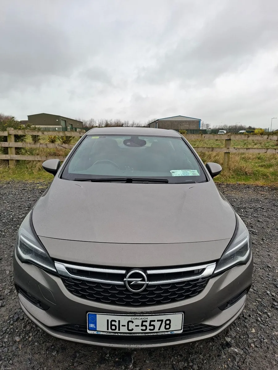 Opel Astra 2016 - Image 1