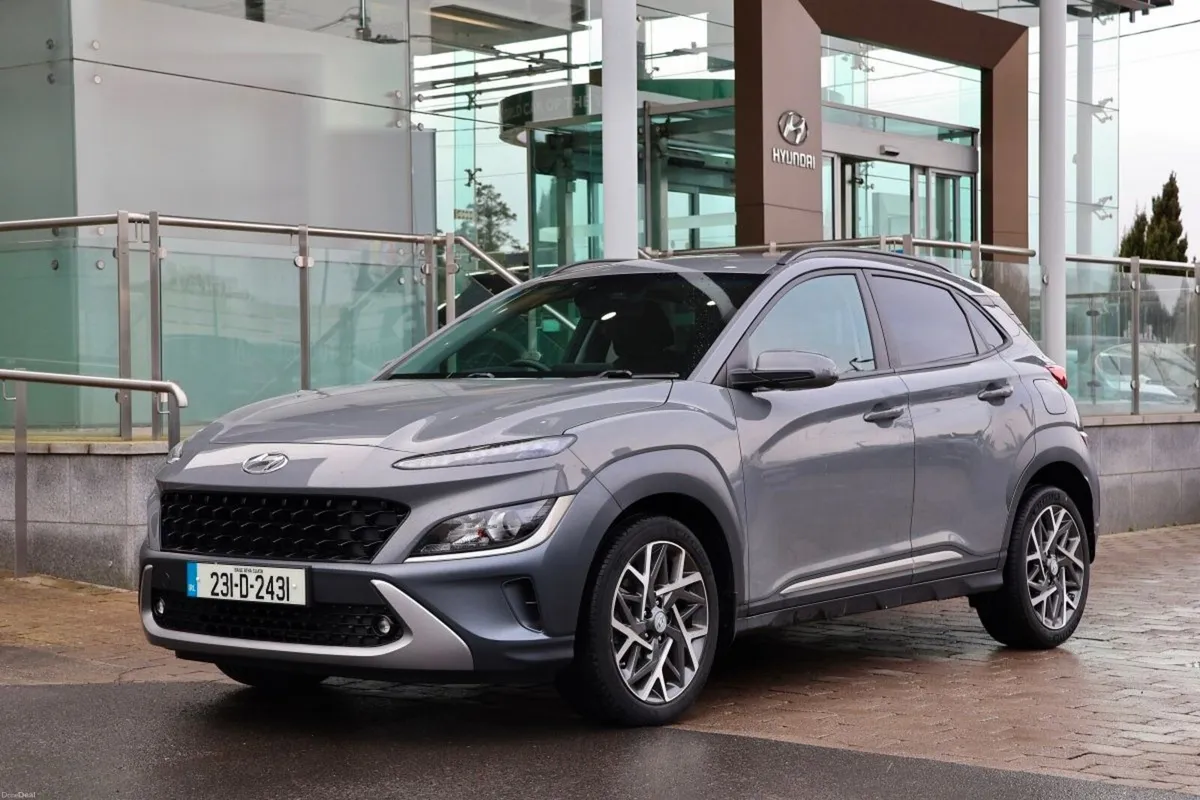 Hyundai KONA 1.6 HYBRID Executive Auto - Image 1