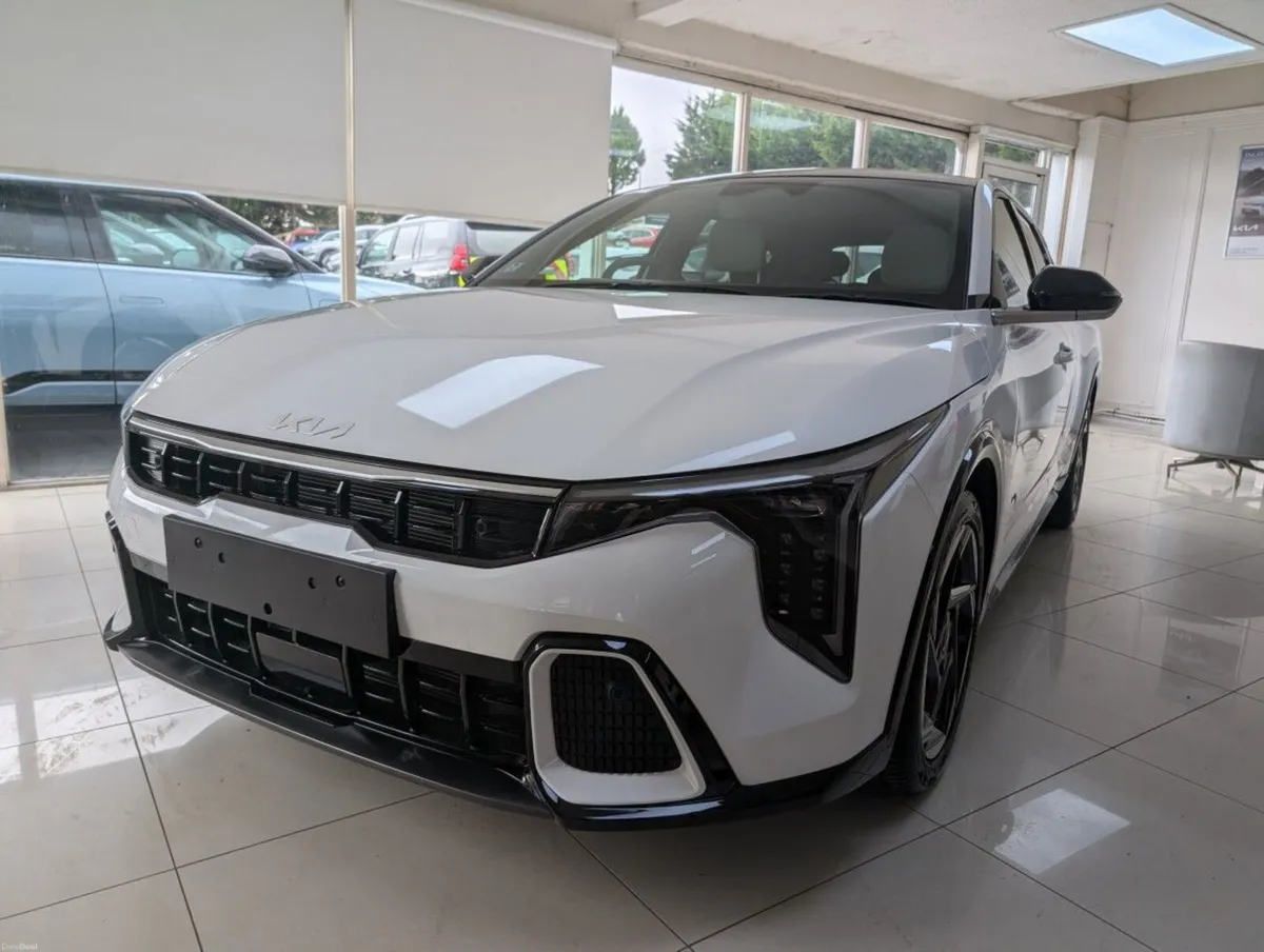 Kia K4 GT LINE Automatic - Image 1
