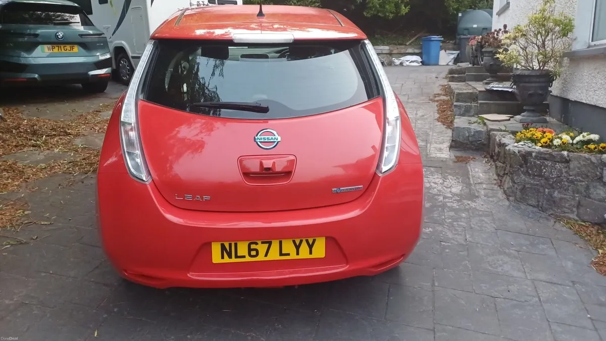 Nissan Leaf 2017 - Image 4