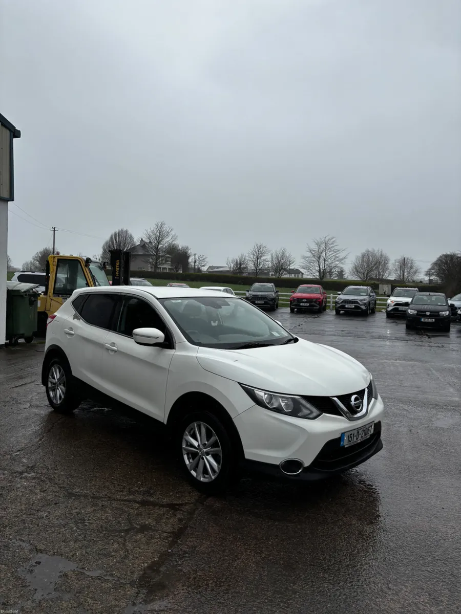 Nissan Qashqai 2015 - Image 2