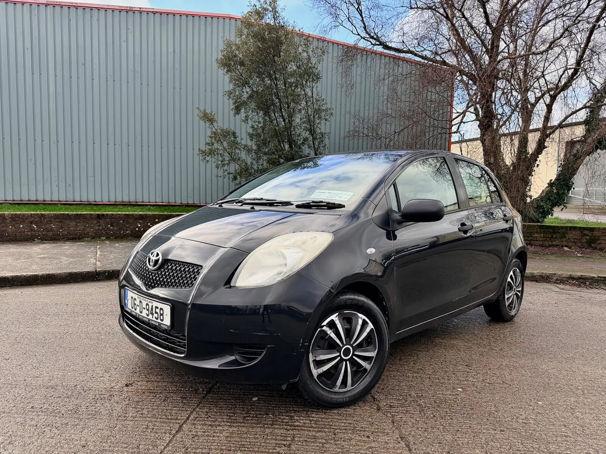 Toyota Yaris 2006 - Image 1