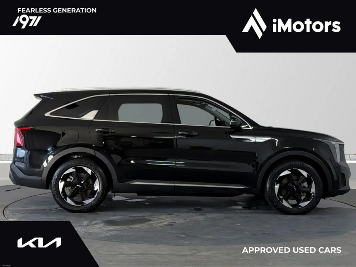 Kia Sorento Phev PE SEM 5DR Auto - Image 2