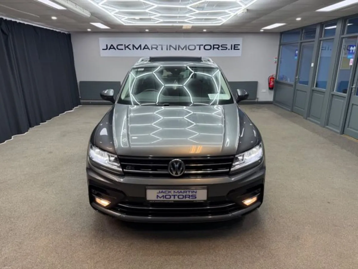 Volkswagen Tiguan R Line 150HP Sunroof - Image 2