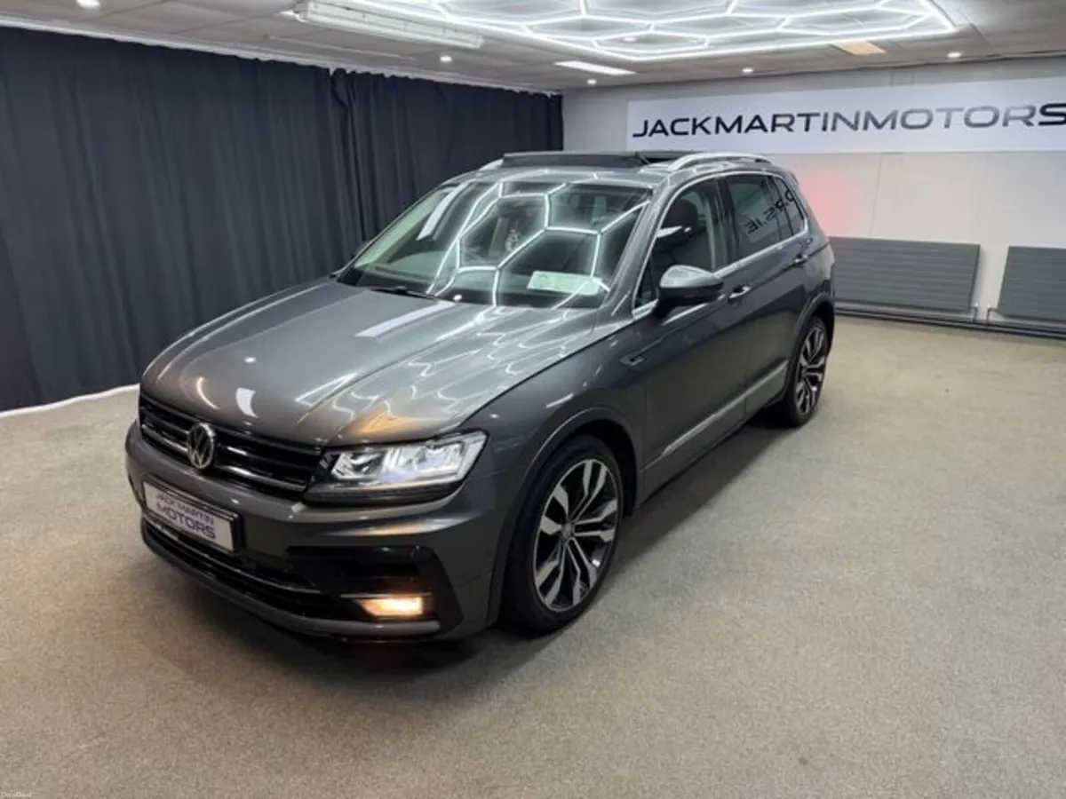Volkswagen Tiguan R Line 150HP Sunroof - Image 4
