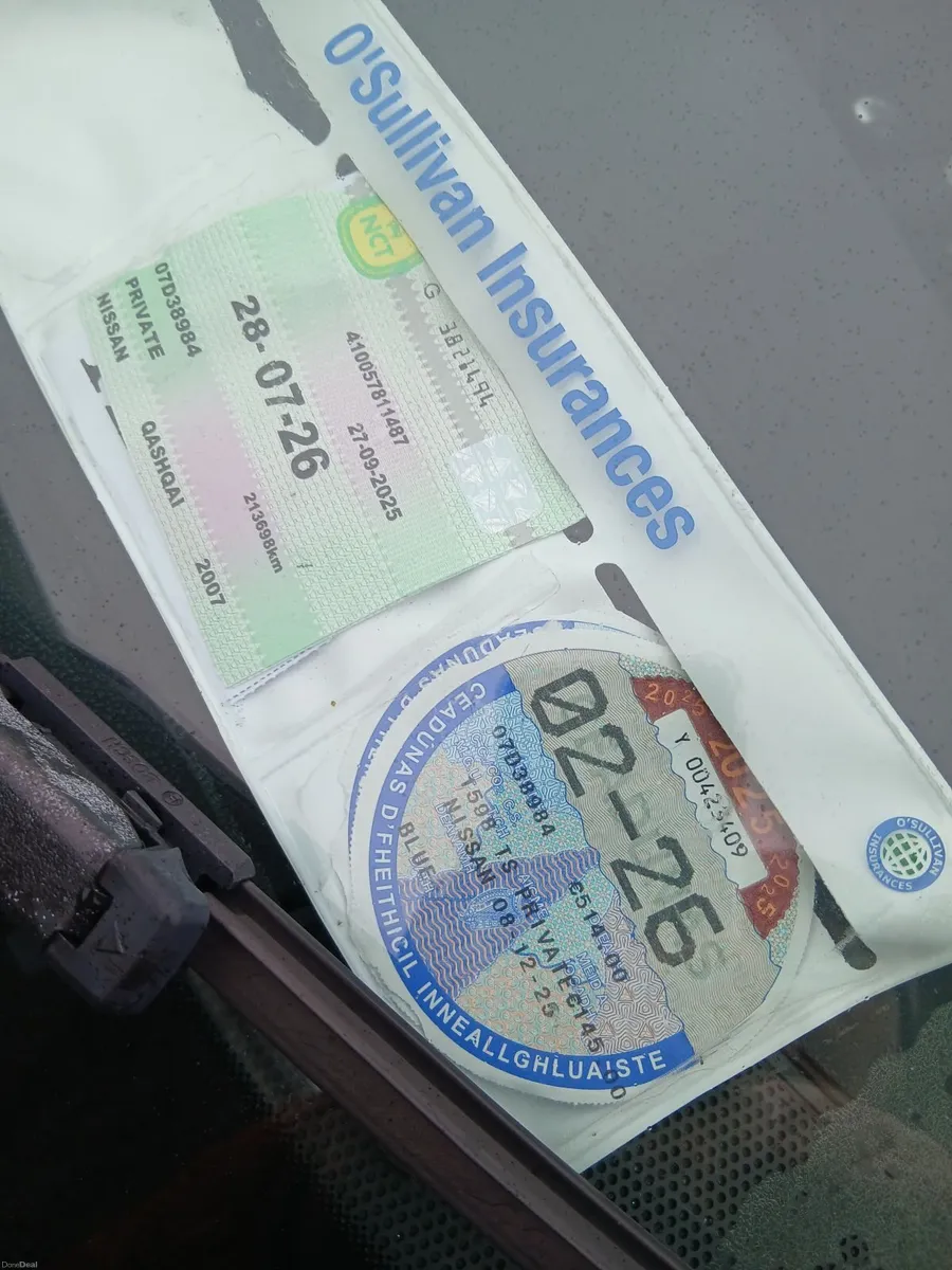 Nissan Qashqai 2007 1,6 petrol manual low mileage - Image 1