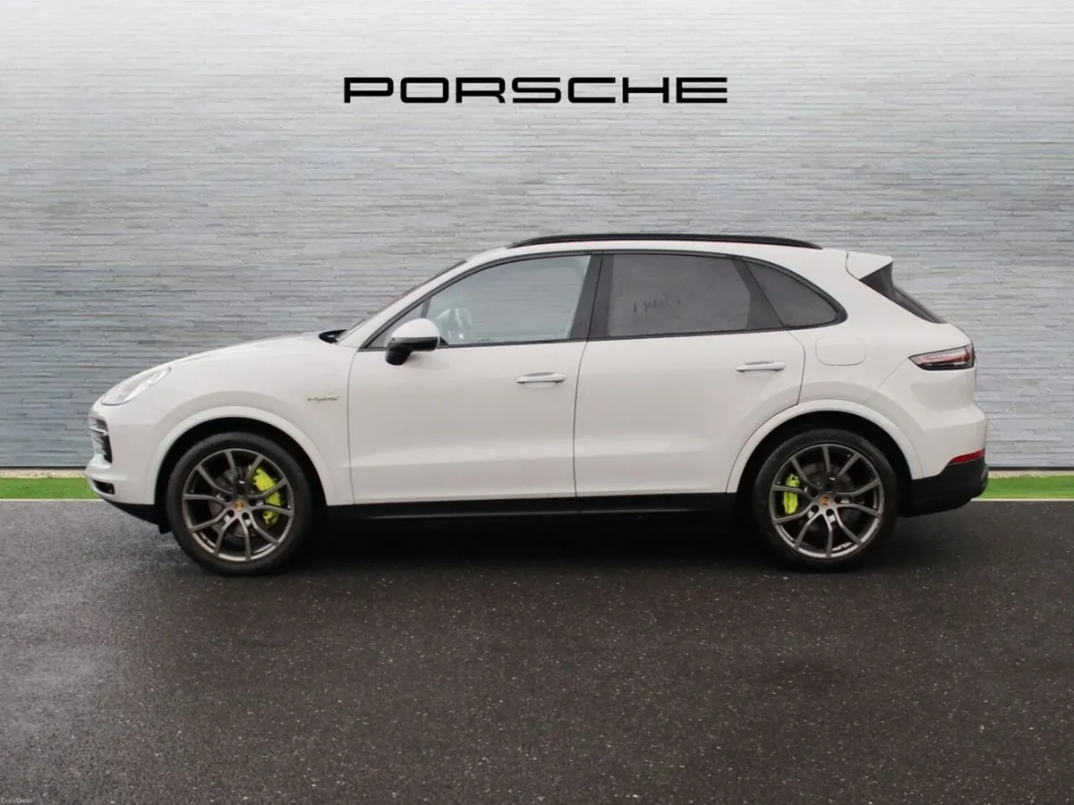 Porsche Cayenne E-Hybrid - Image 4