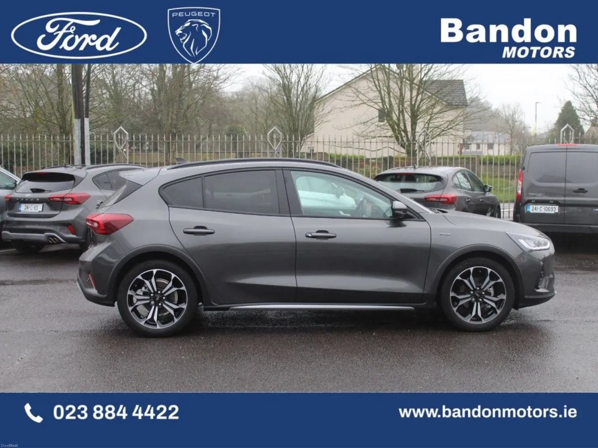 Ford Focus 1.0L EcoBoost 125PS Active X - Image 4