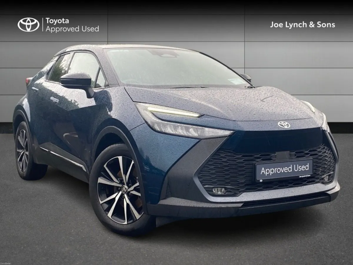 Toyota C-HR C-HR PHEV SPORT+ - Image 1