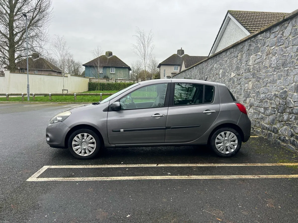 RENAULT CLIO 2010 1.1 PETROL - Image 4