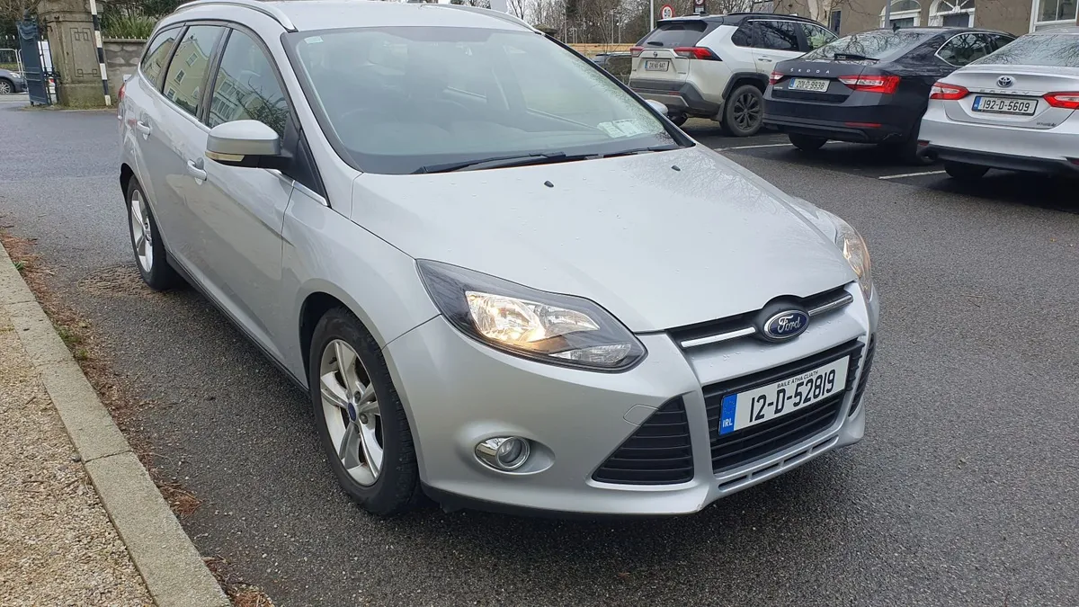 Ford Focus 2012 - Image 1