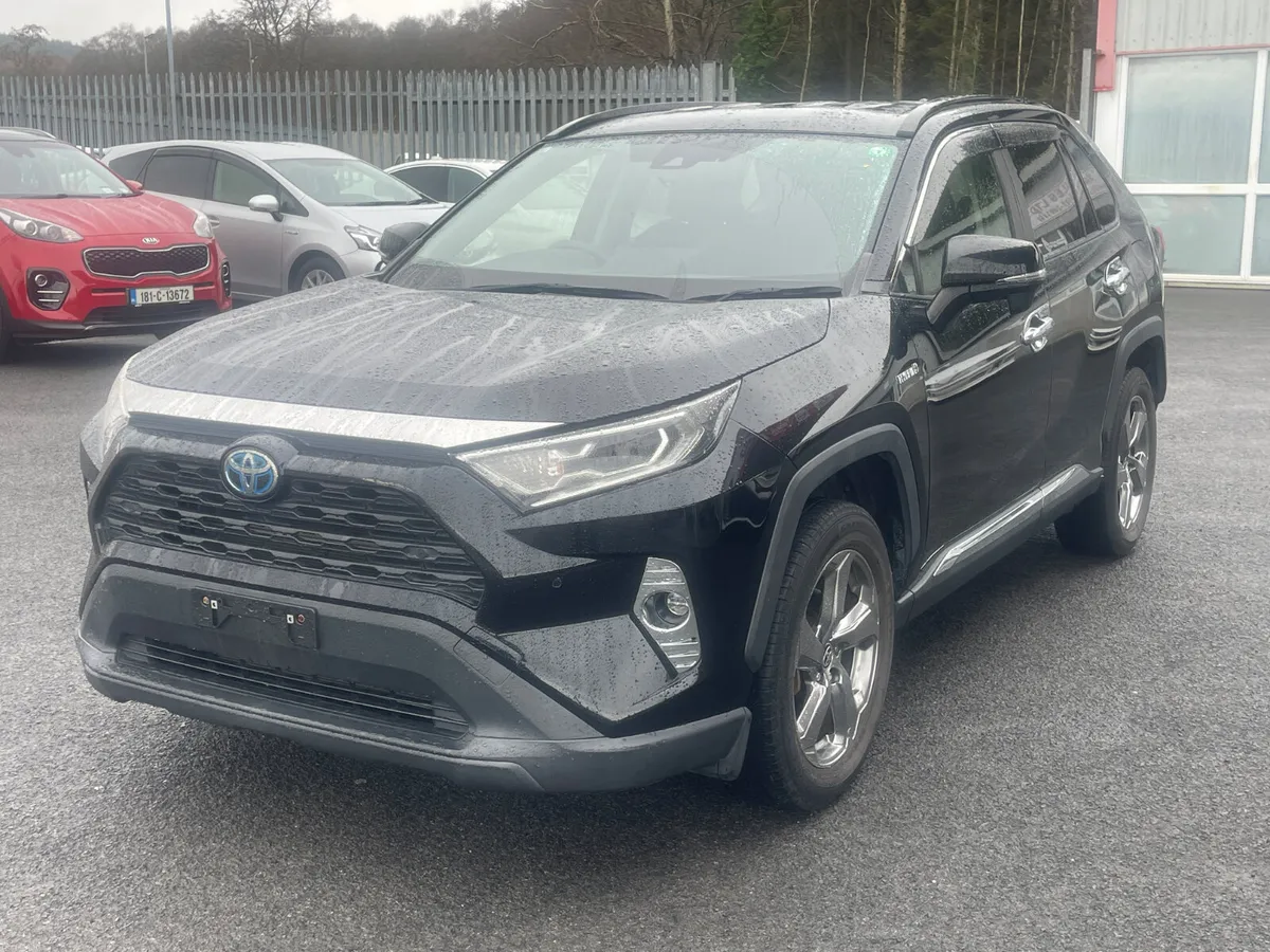 2019-2 Toyota Rav 4 - Image 3