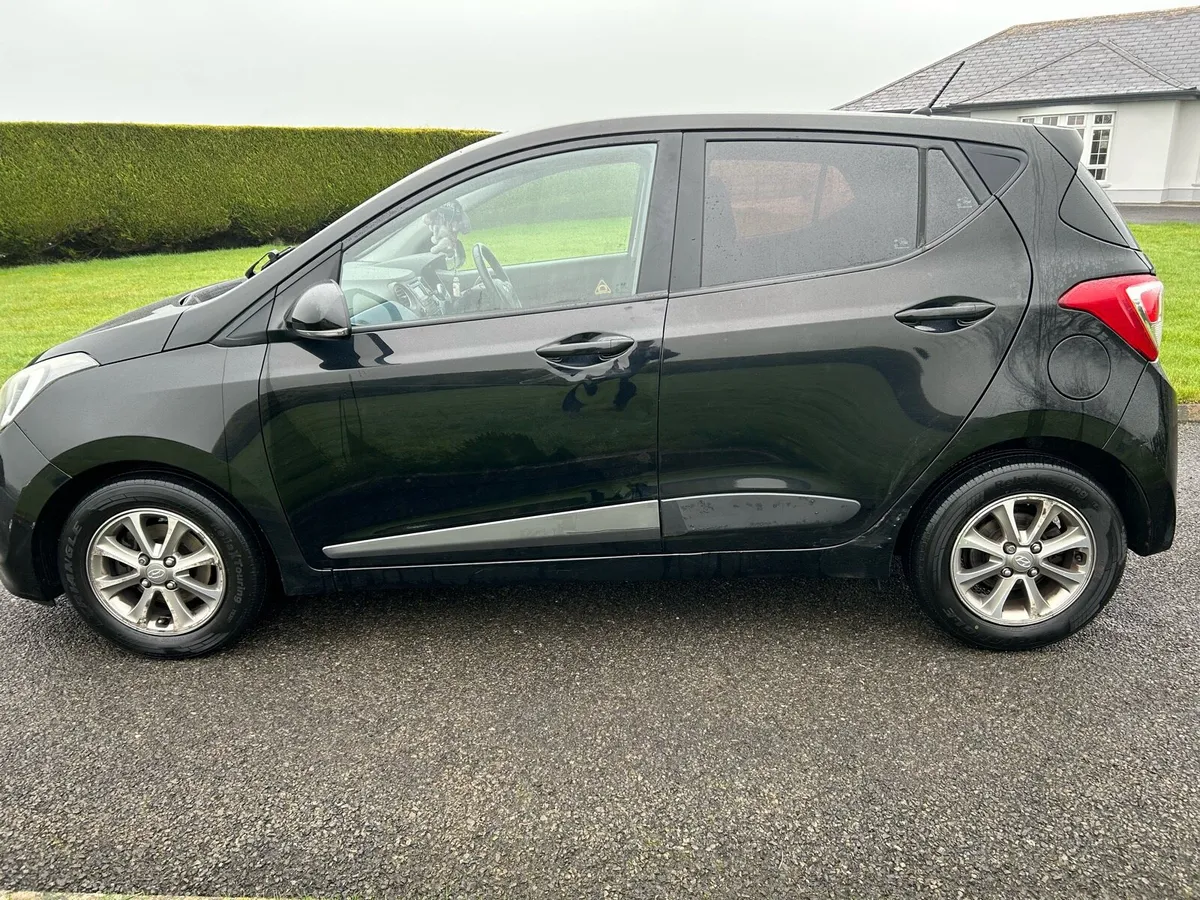 Hyundai i 1.0 - Image 4
