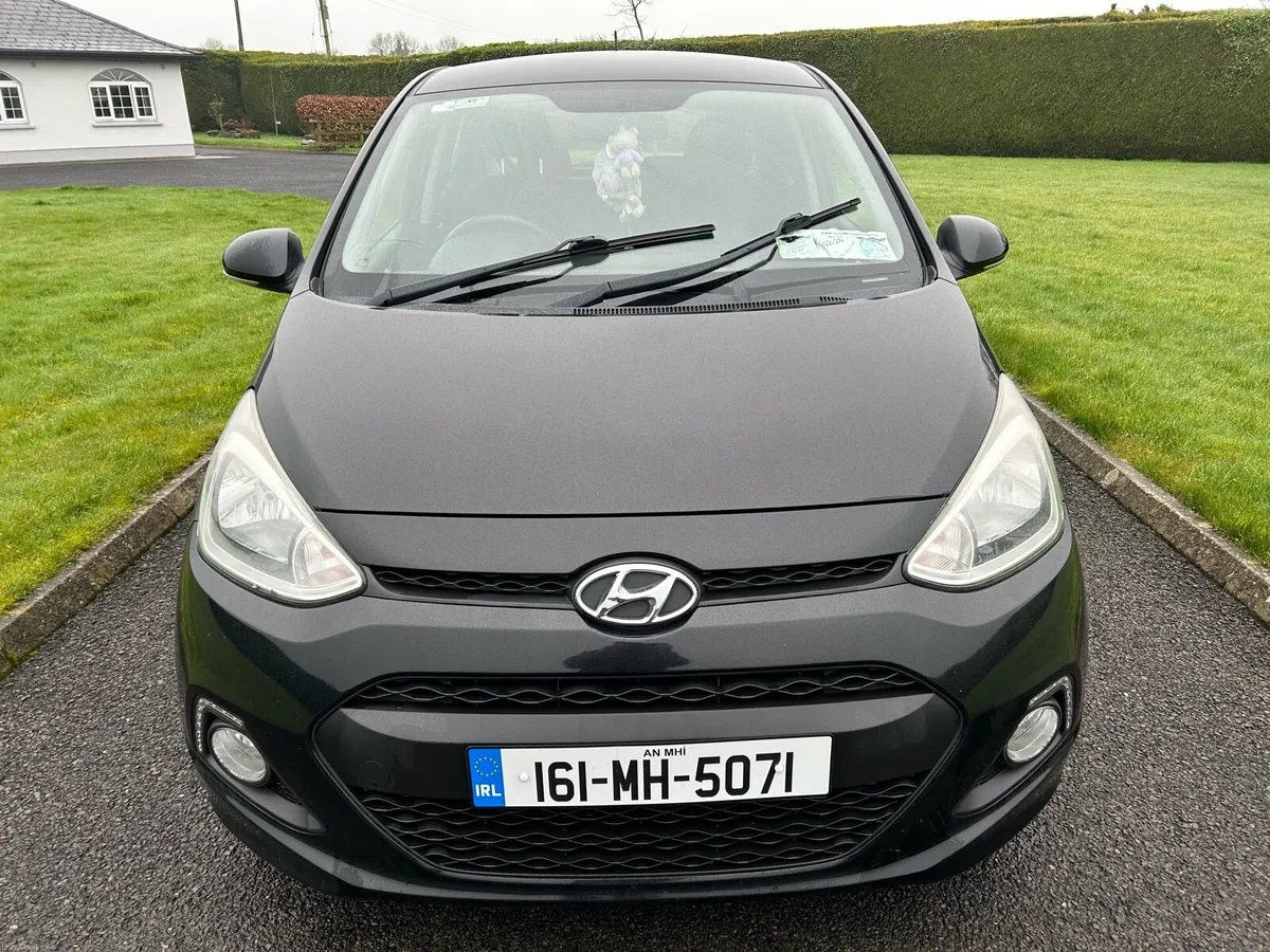 Hyundai i 1.0 - Image 2