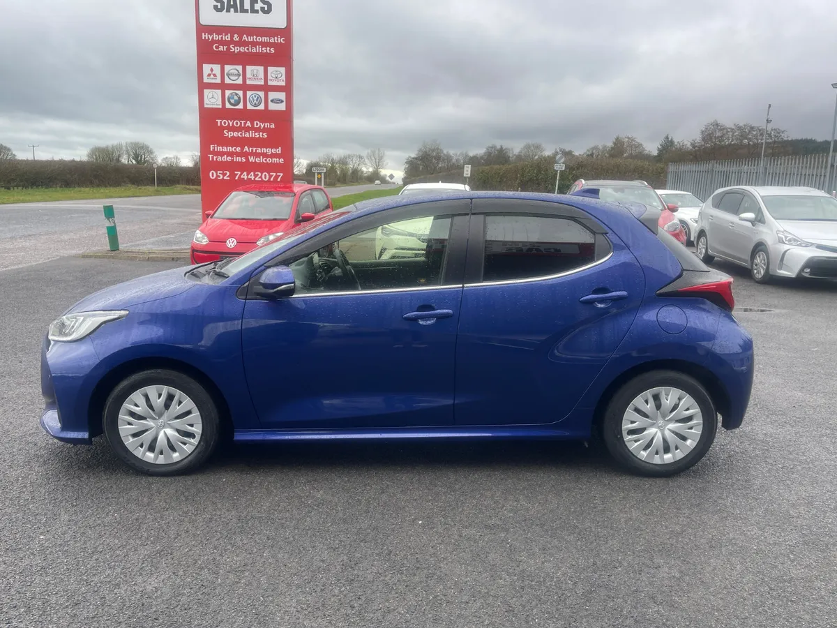 2021-1 Toyota Yaris - Image 4