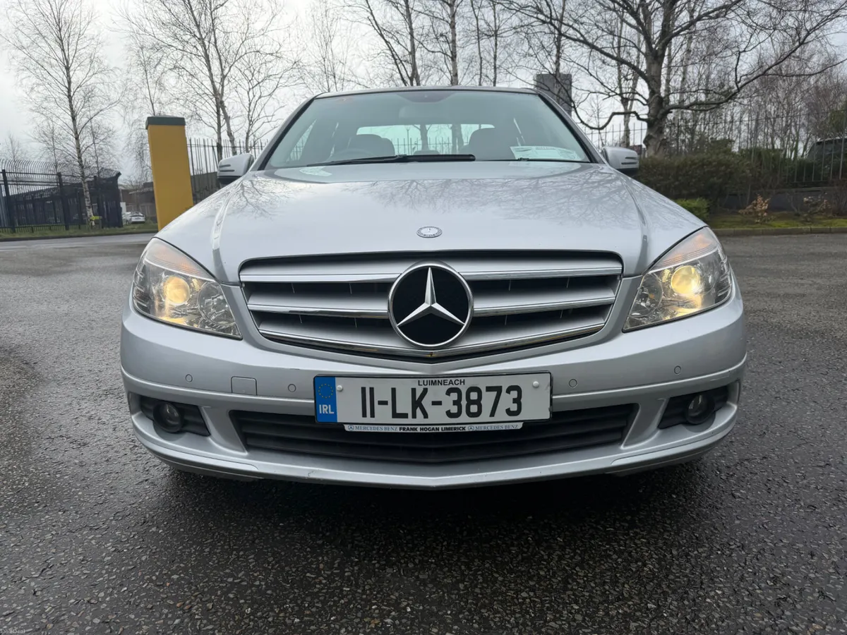 Mercedes-Benz  C200 CDI Automatic - Image 2