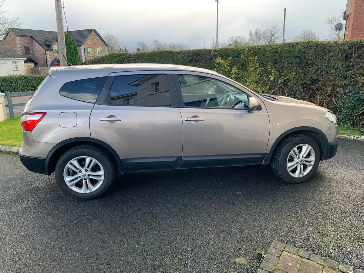 Nissan Qashqai + 2 - Image 3
