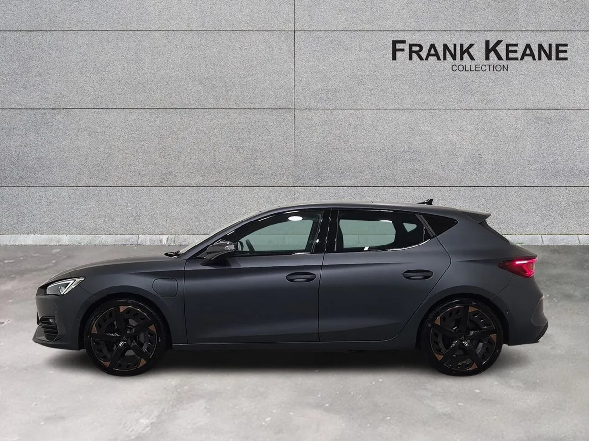 Cupra Leon VZ e-Hybrid 245hp DSG - Image 4