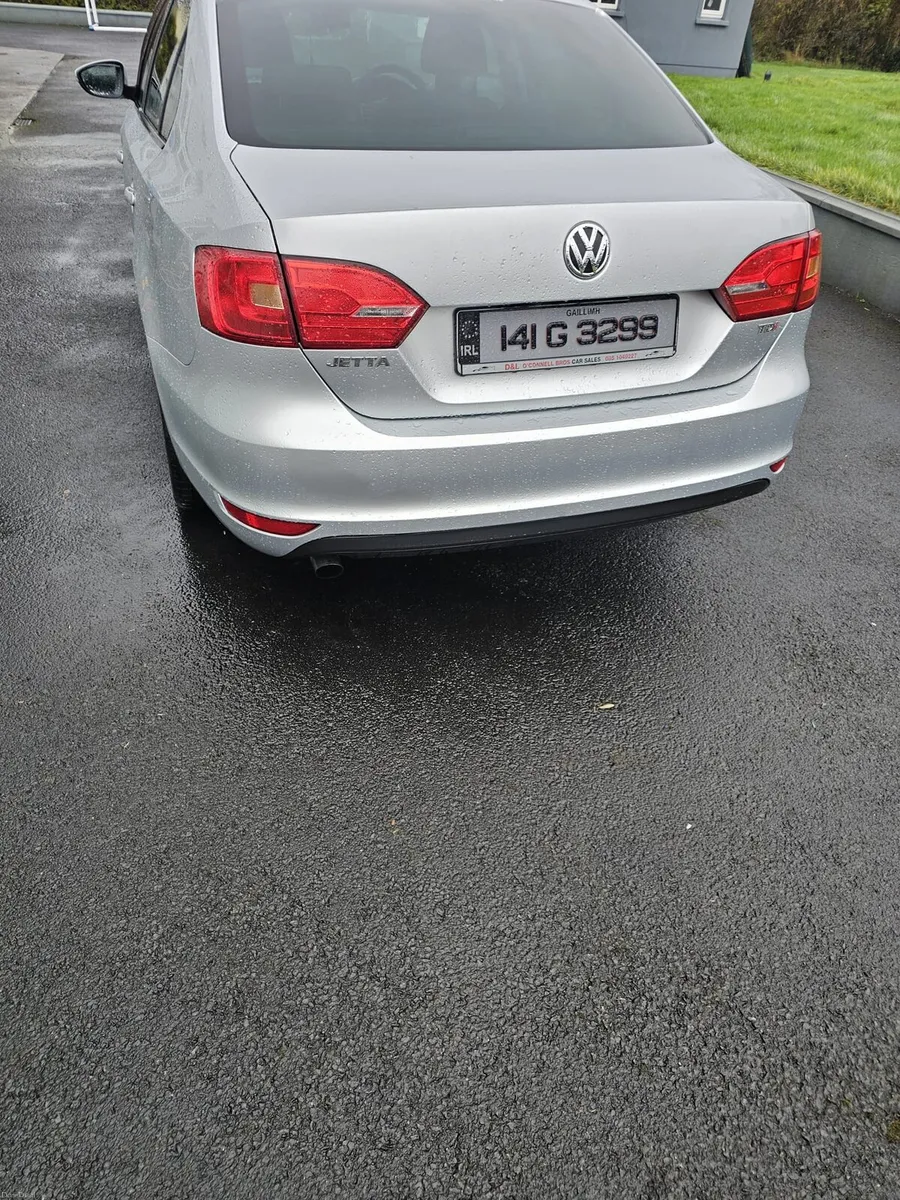 2014 Volkswagen Jetta - Image 4