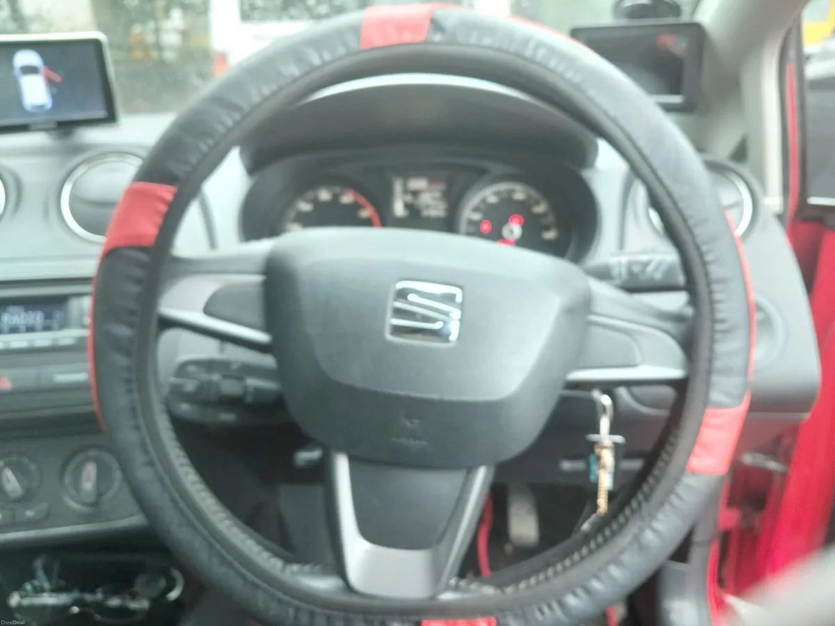 SEAT Ibiza 2014 - Image 1