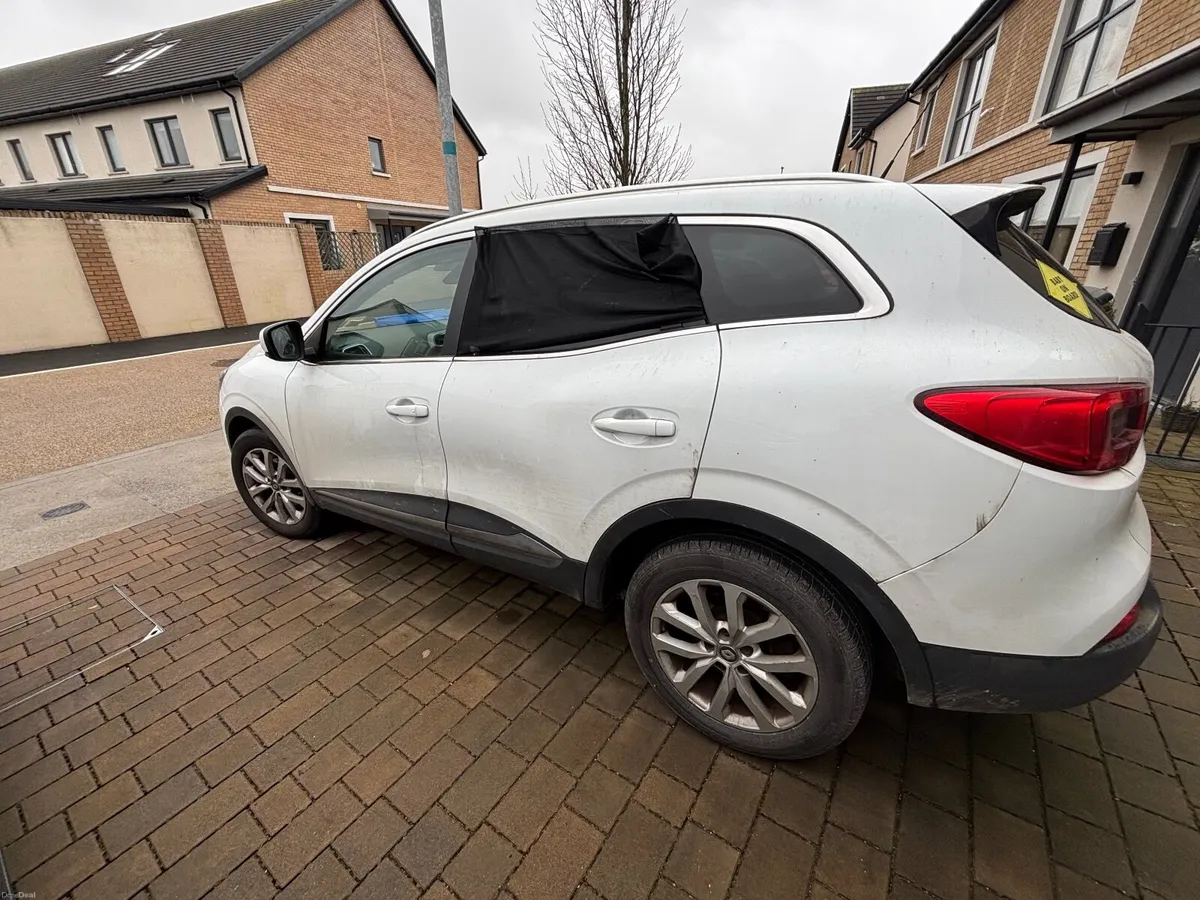 Renault Kadjar 2016 - Image 2
