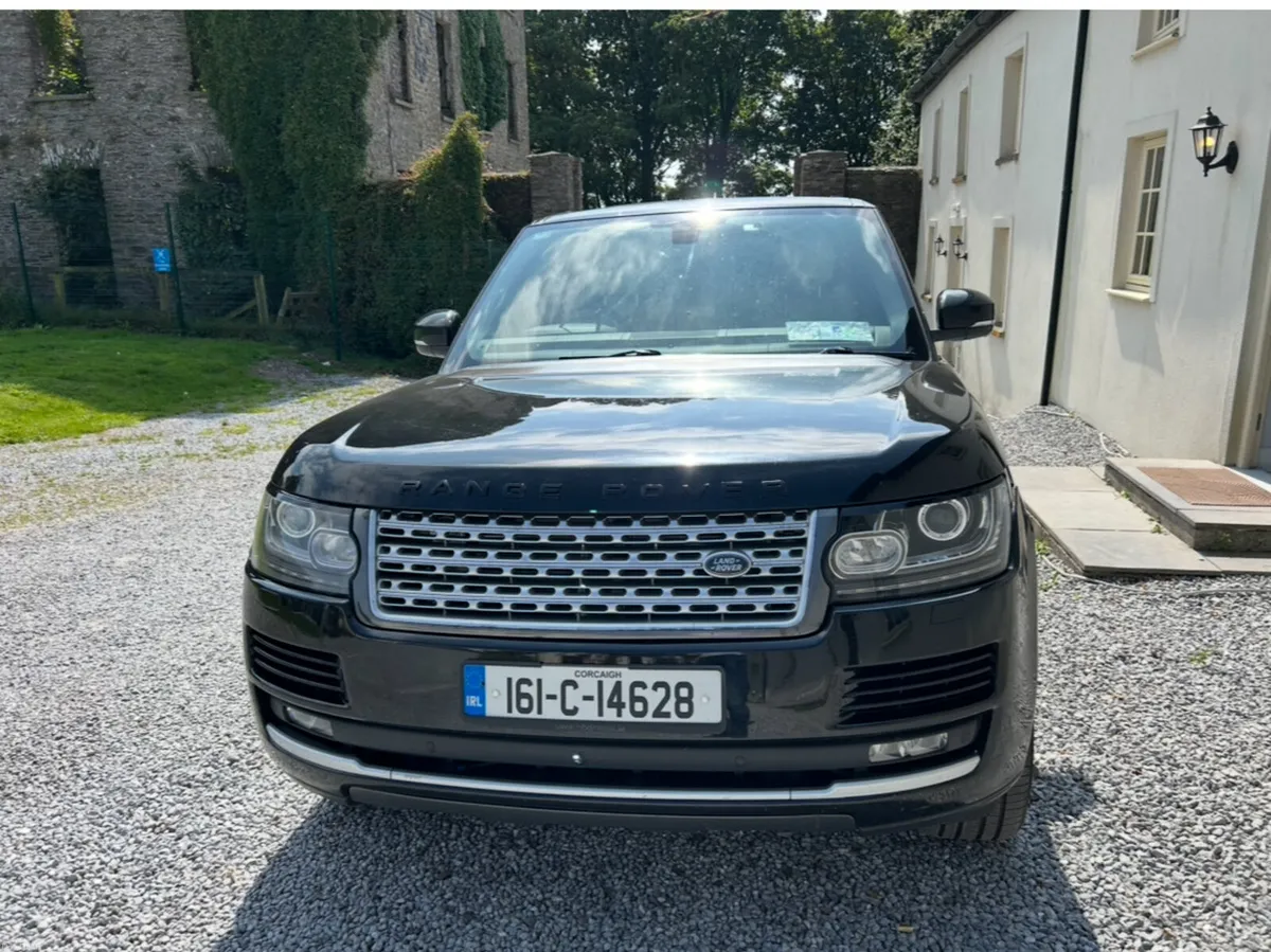 Range Rover Vogue 2016 ( Engine Gone) - Image 2