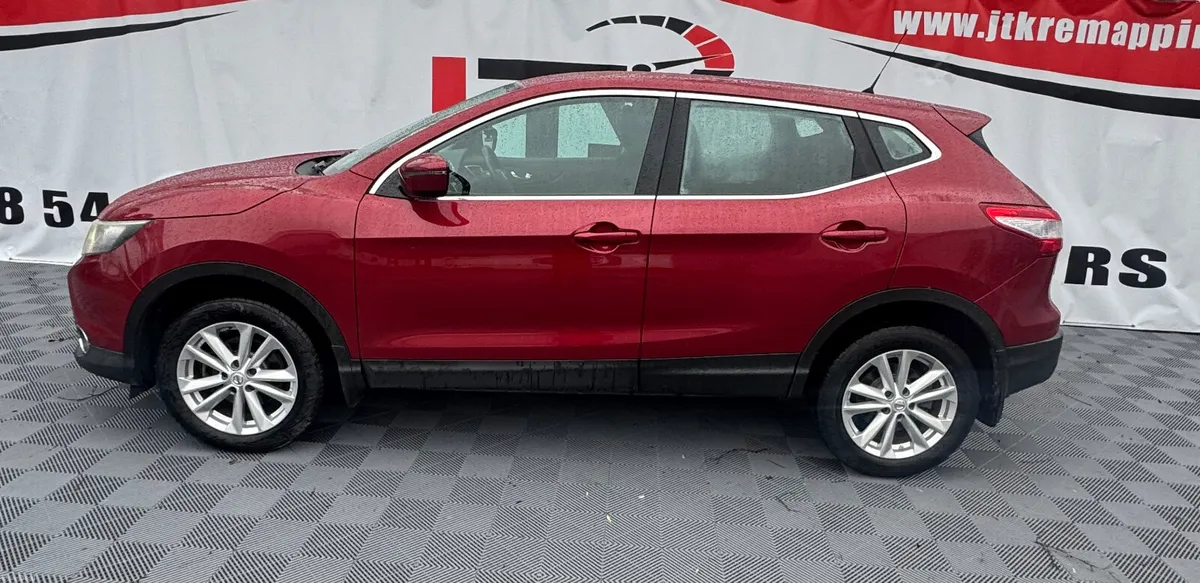 Nissan Qashqai 2015 - Image 2