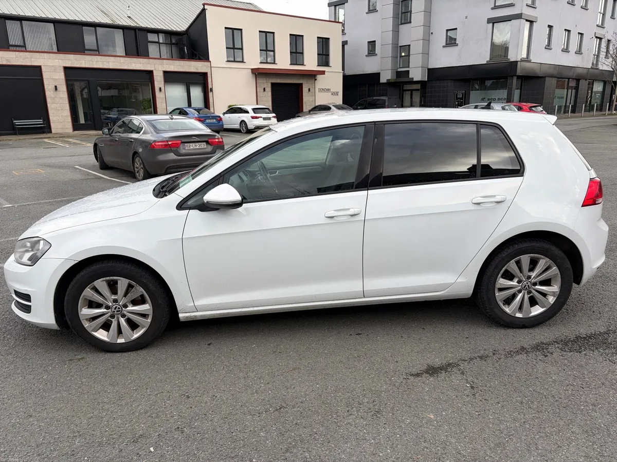 VW Golf 2013 2.0ltr 150bhp 316km - Image 4