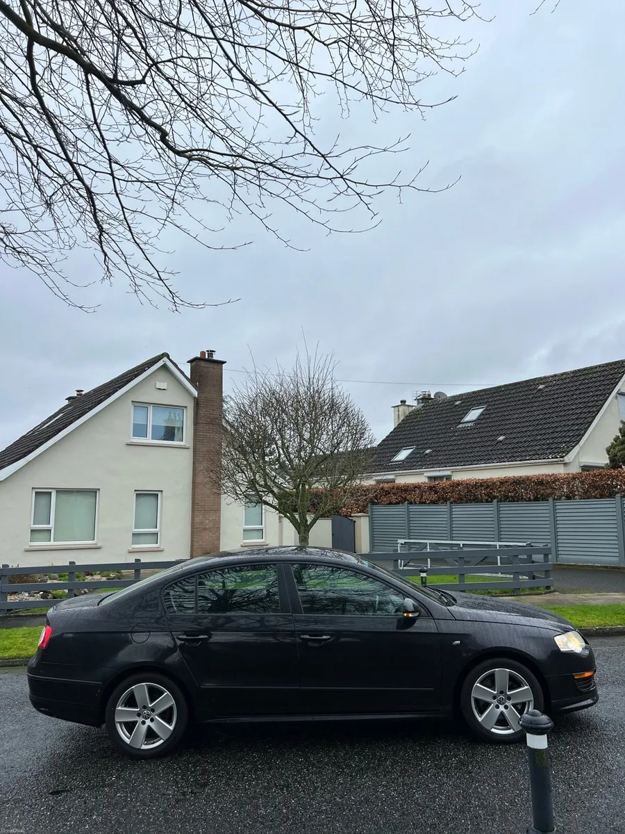 2009 VOLKSWAGEN PASSAT 2.0 R-LINE  AUTOMATIC - Image 2