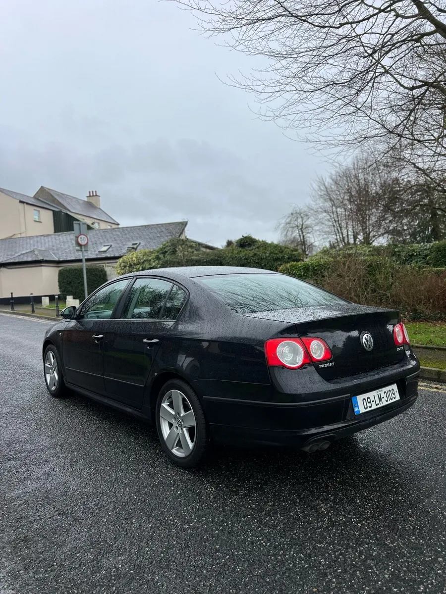 2009 VOLKSWAGEN PASSAT 2.0 R-LINE  AUTOMATIC - Image 4