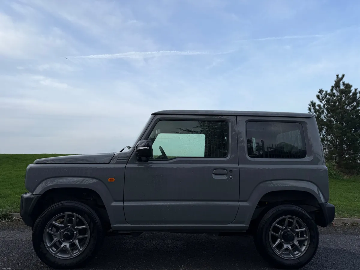 Suzuki Jimny Auto DELIVERY MILEAGE - Image 4
