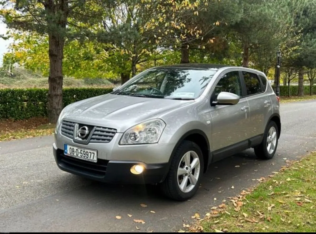 Nissan  Qashqai - Image 1