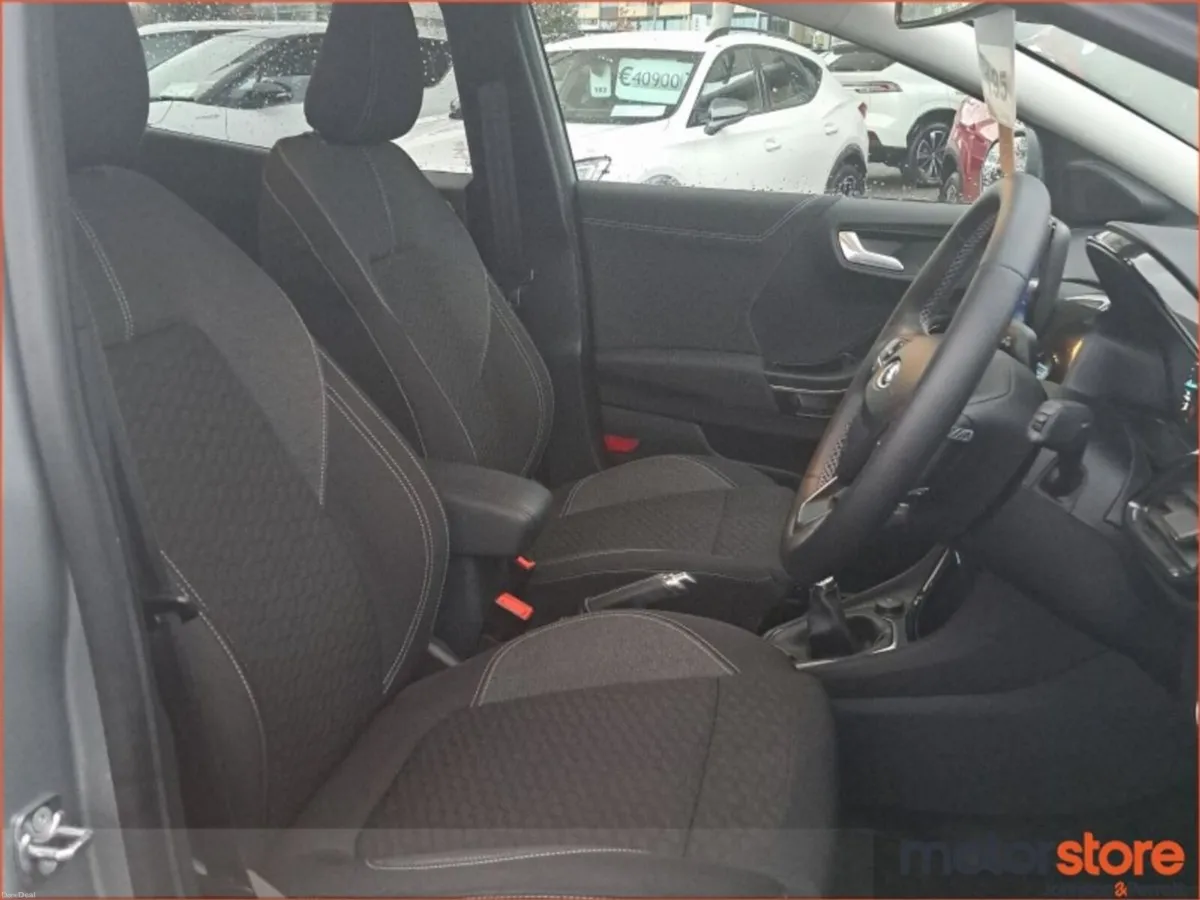 Ford Puma TINY MILEAGE! 1.0L EcoBoost Hybrid 125PS - Image 3