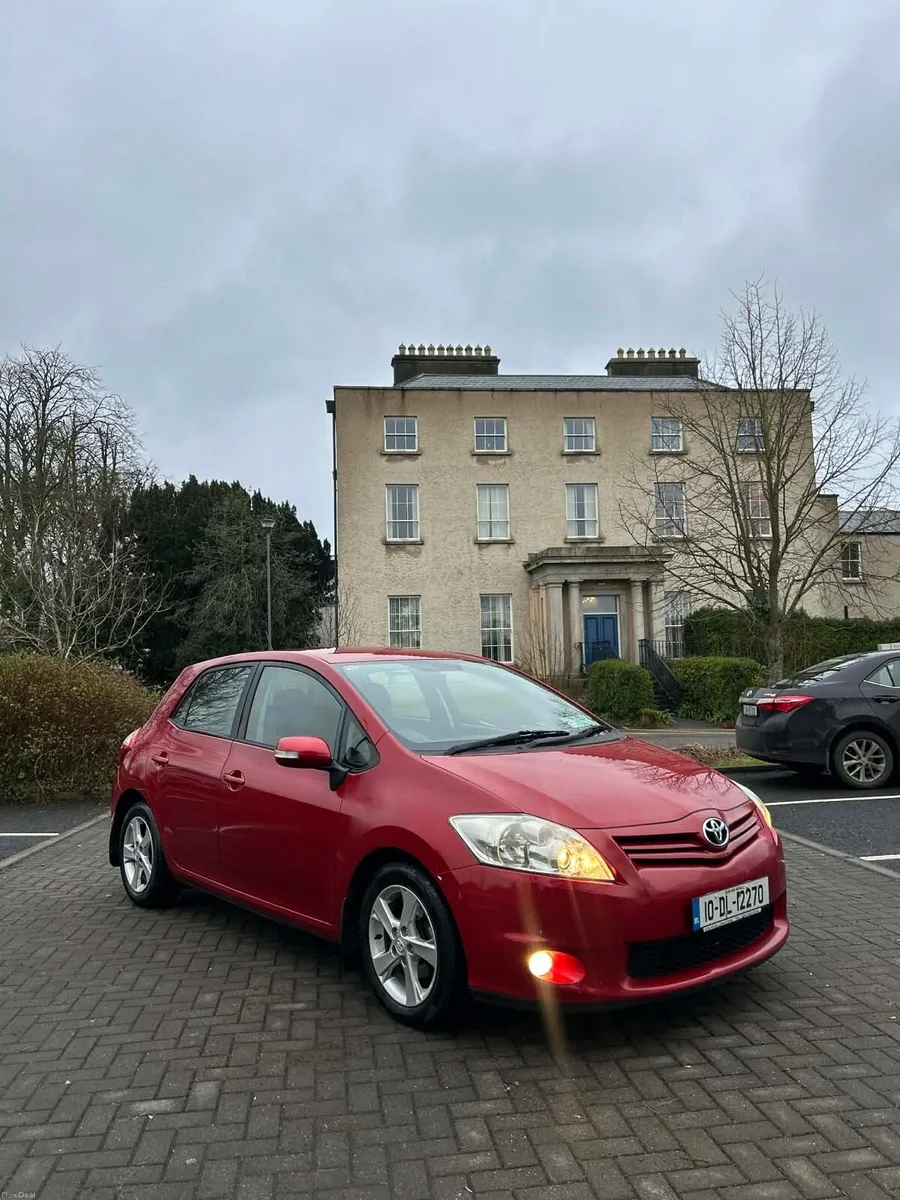 2010 TOYOTA AURIS 1.4 DIESEL AUTOMATIC NCT 01/2027 - Image 1