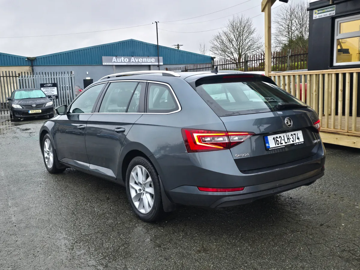 162 SKODA SUPERB *2.0Tdi*HI SPEC* - Image 4