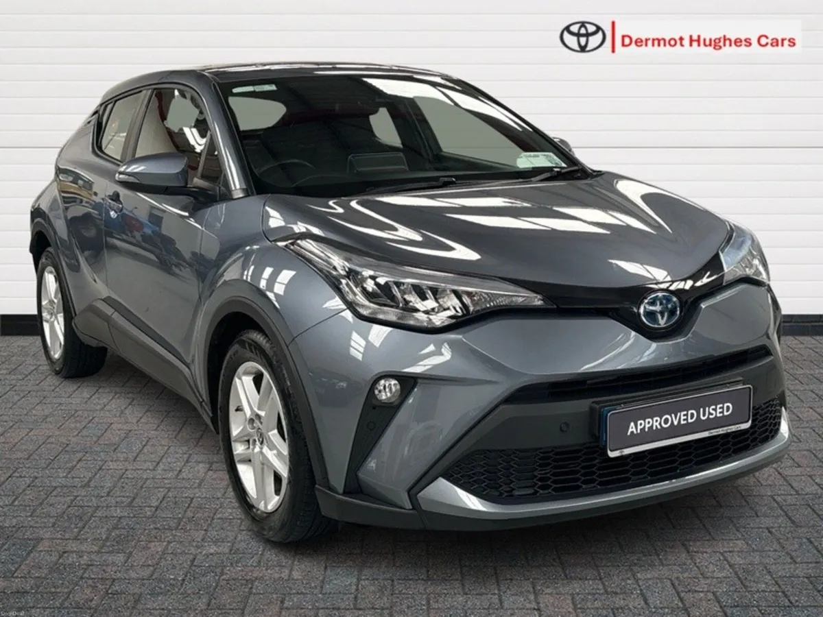 Toyota C-HR HYBRID LUNA 4DR AUTO - Image 1