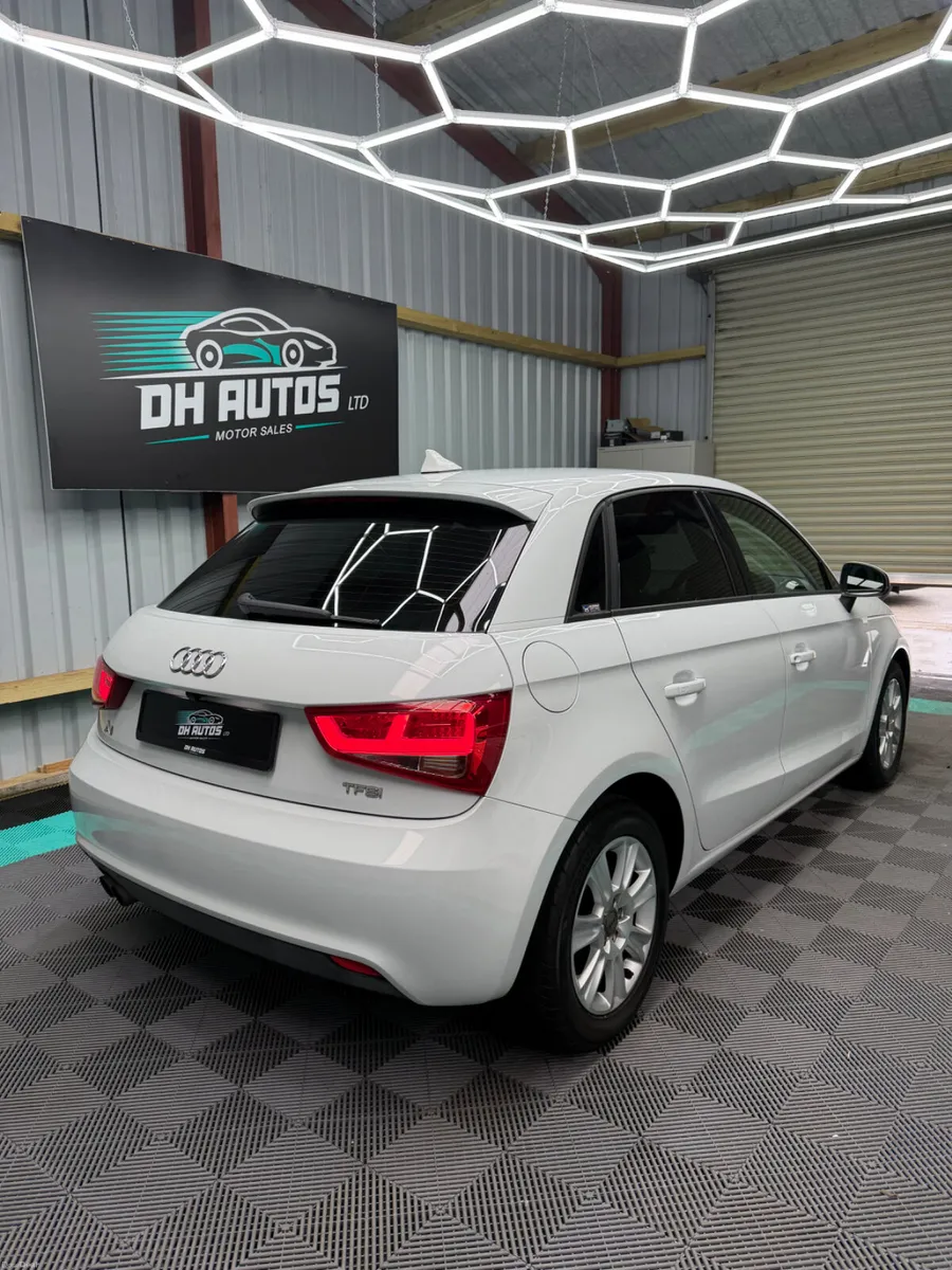 Audi A1 2015 - Automatic - Image 2