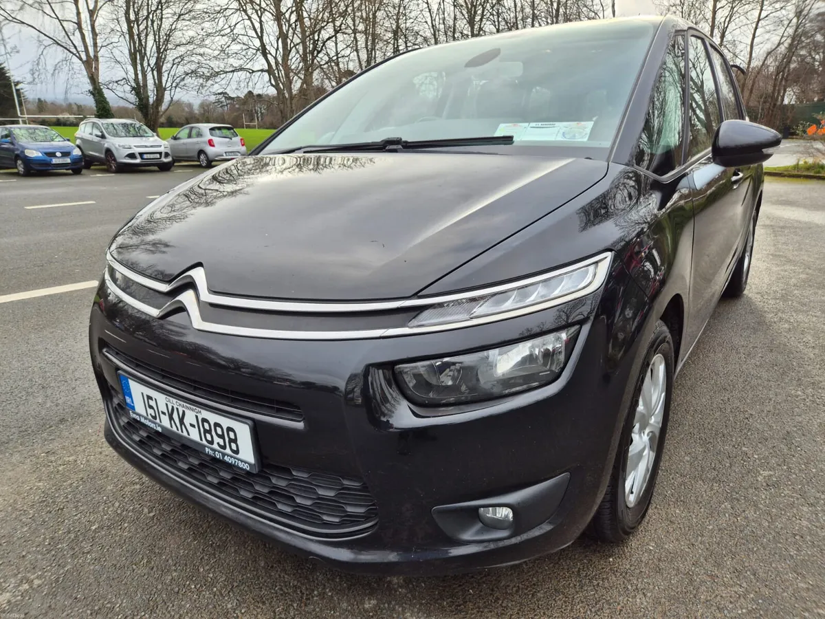 Stunning Citroen C4 2015  6 MONTHS  WARRANTY - Image 2